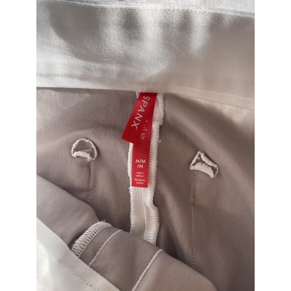 SPANX Women's On-the-Go Ankle Slim Straight Pant Pull On White M - Picture 4 of 4